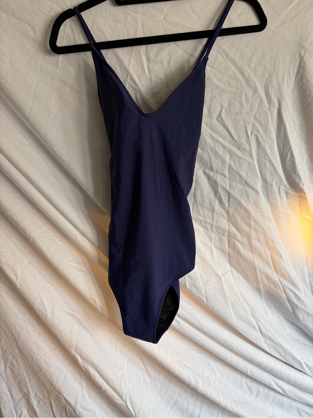 Women’s Deep Navy One-Piece Swimsuit – Sleek V-Neck